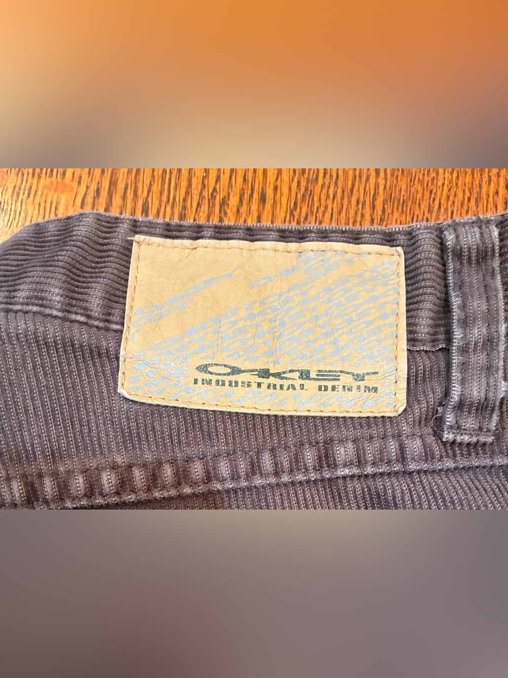 Y2K Oakley Corduroy Shorts Men's Size 36 Brown Skate Surf Streetwear 2007 - Picture 7 of 9